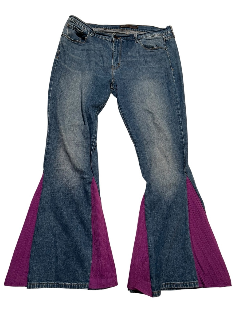 Levi's Women's Size 16 515 Bootcut Jeans Medium Wash Purple Flare Bell Bottoms
